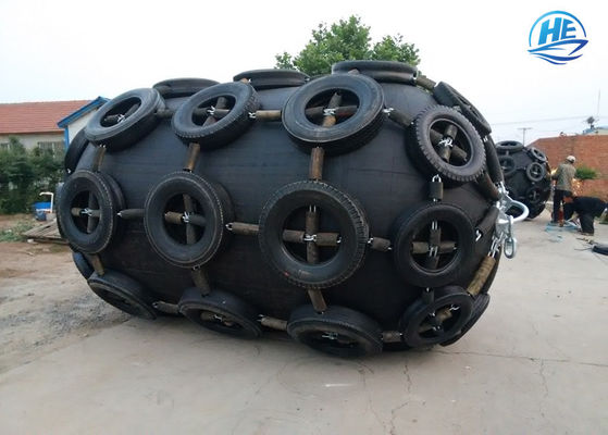 جودة 50KPa / 80Kpa ISO 17357 مصدات مطاطية تعمل بالهواء المضغوط نوع يوكوهاما مصنع