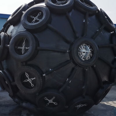 جودة Customized Pneumatic Rubber Fender with ISO17357 Standard and 50kpa & 80kpa Pressure for Marine Applications مصنع