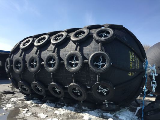 جودة حماية السفينة 60٪ درابزين بحري هوائي من المطاط المغذي 2x3.5m 50Kpa مصنع