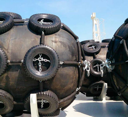 جودة 50kpa نوع الرافعة البحرية درابزين يوكوهاما الهوائية المطاط درابزين لرسو السفن مصنع