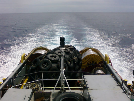 جودة 50kpa نوع الرافعة البحرية درابزين يوكوهاما الهوائية المطاط درابزين لرسو السفن مصنع