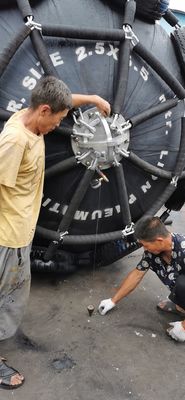 جودة درابزين عائم هوائي غواصة يوكوهاما درابزين مطاطي هوائي مصنع