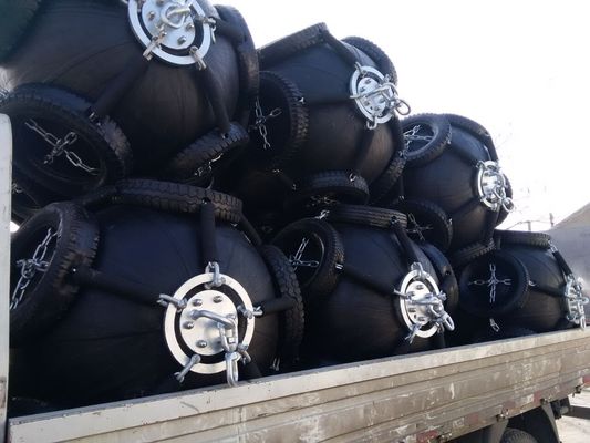 جودة مصدات مطاطية تعمل بالهواء المضغوط وشبكات حبل عائم درابزين هوائي بحري د نوع الحاجز مصنع