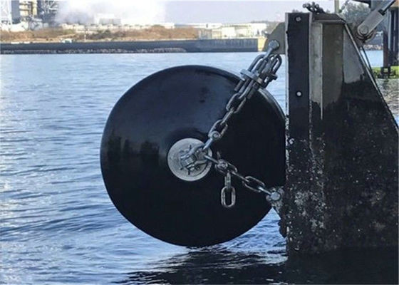 جودة Hot Dip Galvanized Foam Filled Fender with High Energy Absorption and Maintenance-free Design for Marine Vessel Protection مصنع