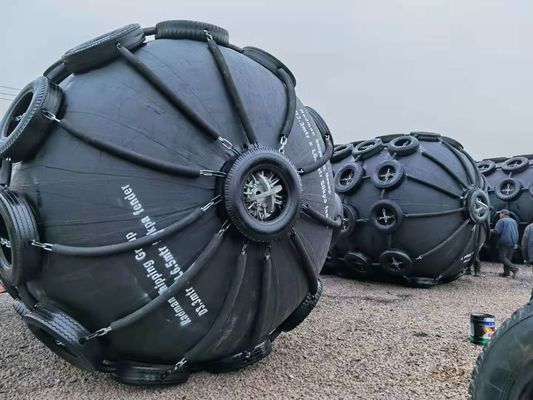 جودة شهادة IS0 17357 Standard 50Kpa Yokohama Rubber Fender BV مصنع