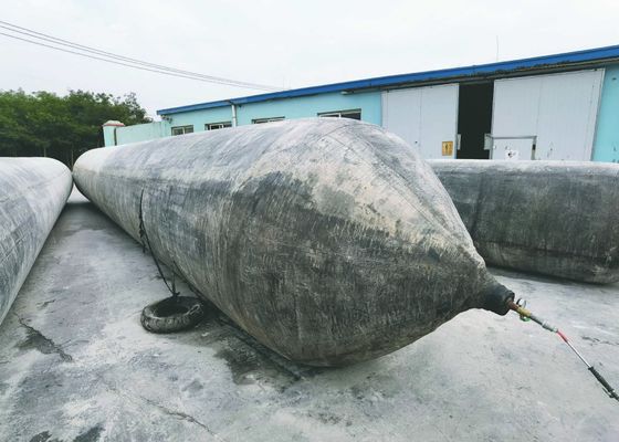جودة Durable Marine Rubber Airbag with 0.8-3 M Diameter and 4-25 M Length for Ship Launching and Salvaging مصنع