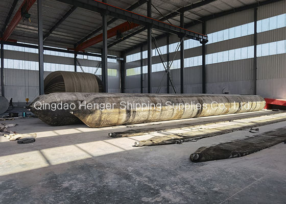 جودة وسادة هوائية مطاطية بحرية متينة مع ضمان لمدة 10-15 سنة وخدمة ما بعد البيع على مدار 24 ساعة تتميز بتصميم حبل الإطارات الاصطناعية مصنع